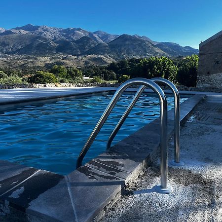 Апартаменты Pulchra Campis,Private Pool,Wifi,Parking Nerokouros Экстерьер фото