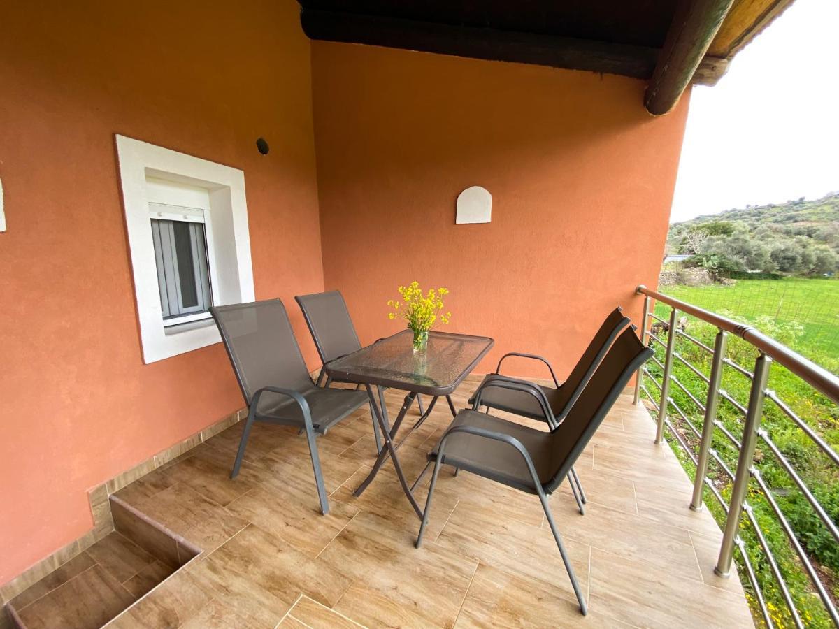Апартаменты Pulchra Campis,Private Pool,Wifi,Parking Nerokouros Экстерьер фото
