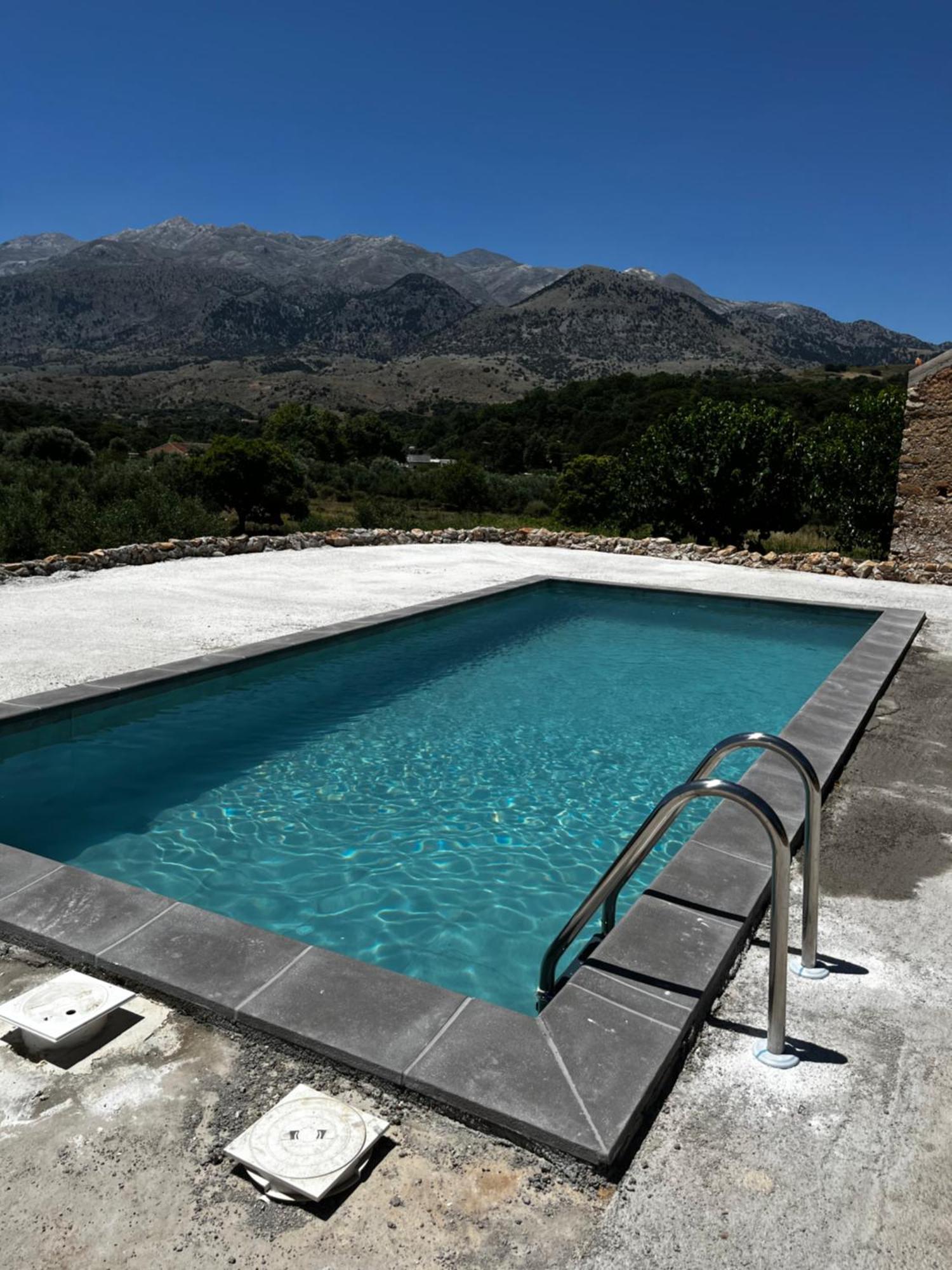Апартаменты Pulchra Campis,Private Pool,Wifi,Parking Nerokouros Экстерьер фото